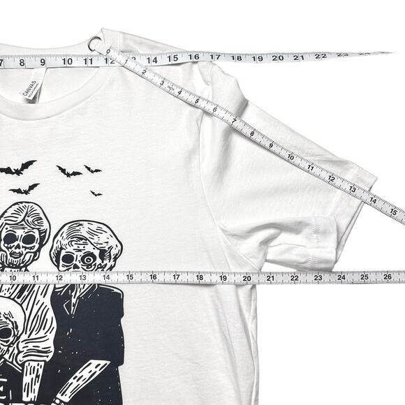 Canvas | Unisex | The Golden Ghouls Novelty Print Short Sleeve Tee | Size Large - Picture 3 of 8